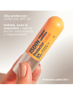 ISDIN PROTECTOR LABIAL SPF... 2
